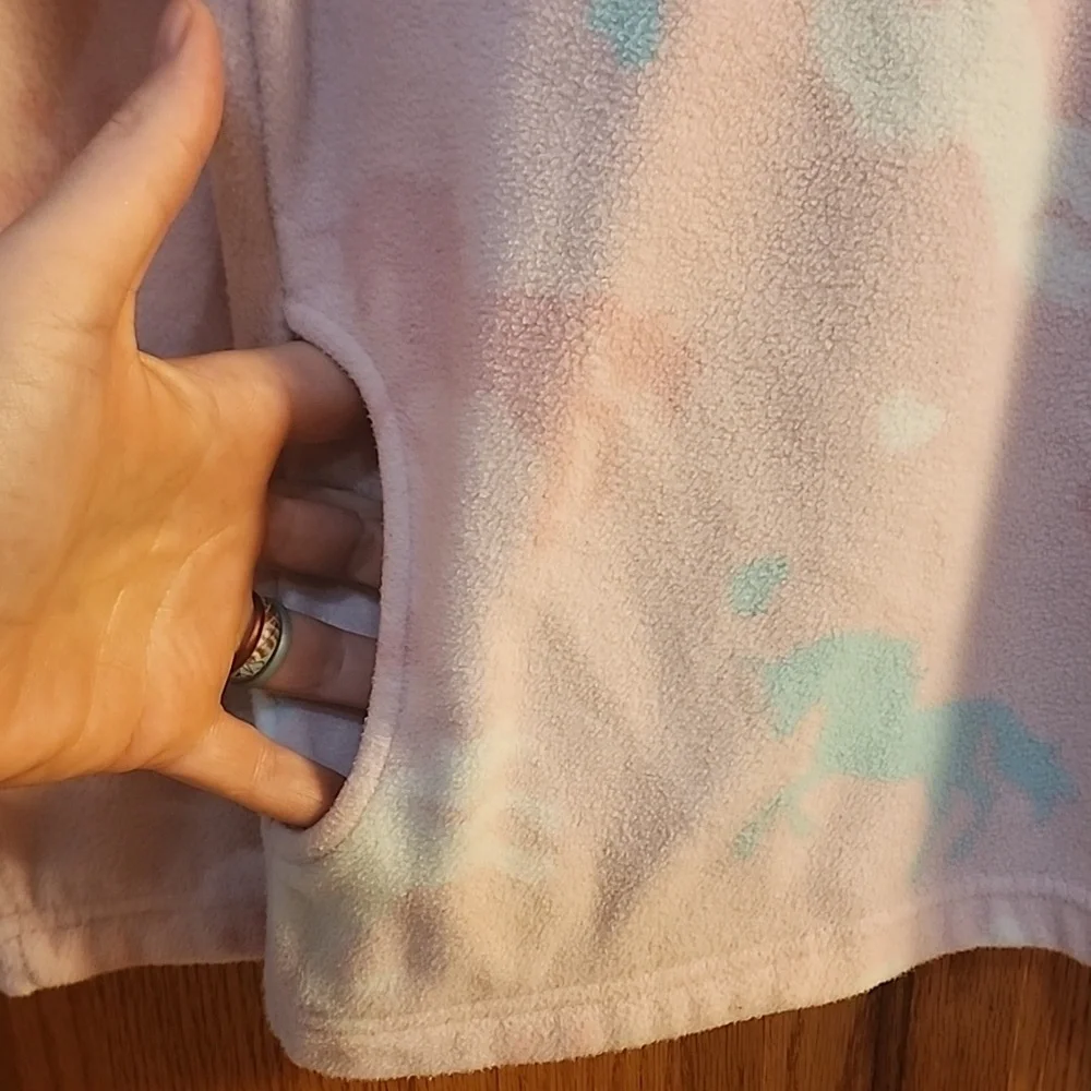 To small - Picture 4 of 4